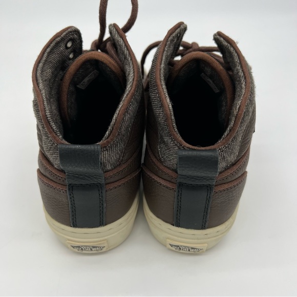 Vans Ultra Cush Leather High Top Sneakers - Picture 12 of 16